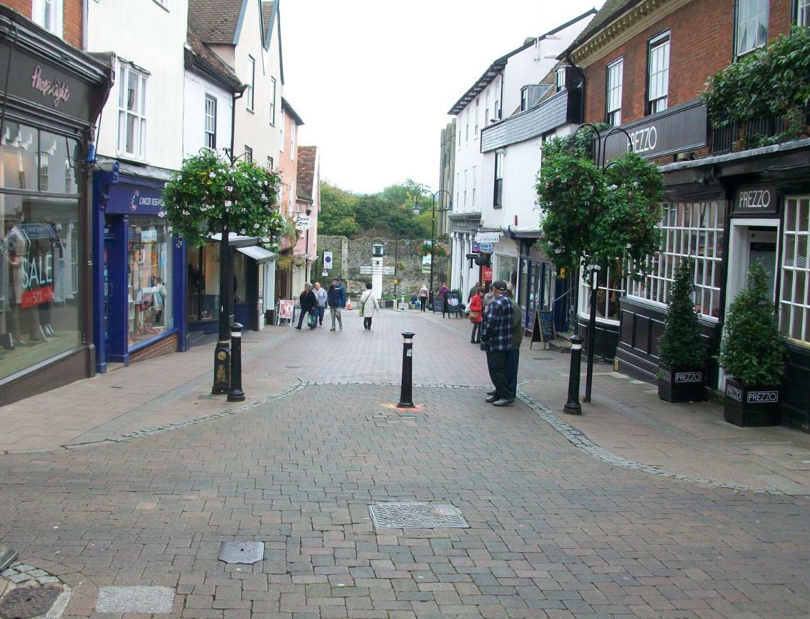 Number 8 With Free Parking Villa Bury St. Edmunds Ngoại thất bức ảnh